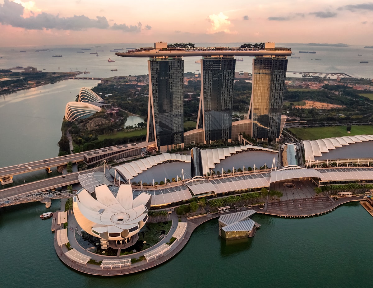 Marina Bay Sands und Singapur-Skyline